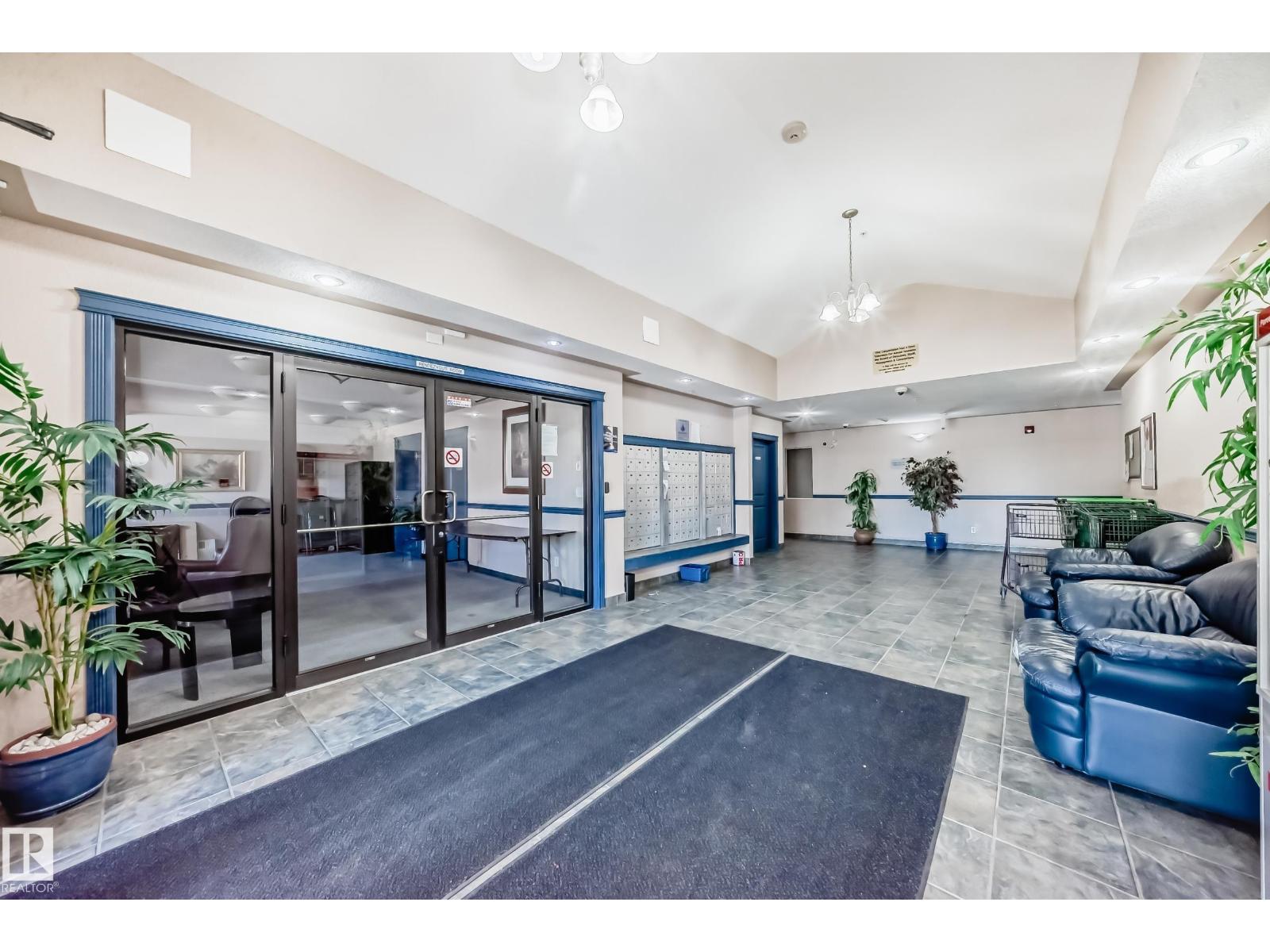 #126 16221 95 St Nw, Edmonton, Alberta  T5Z 3V3 - Photo 2 - E4478533