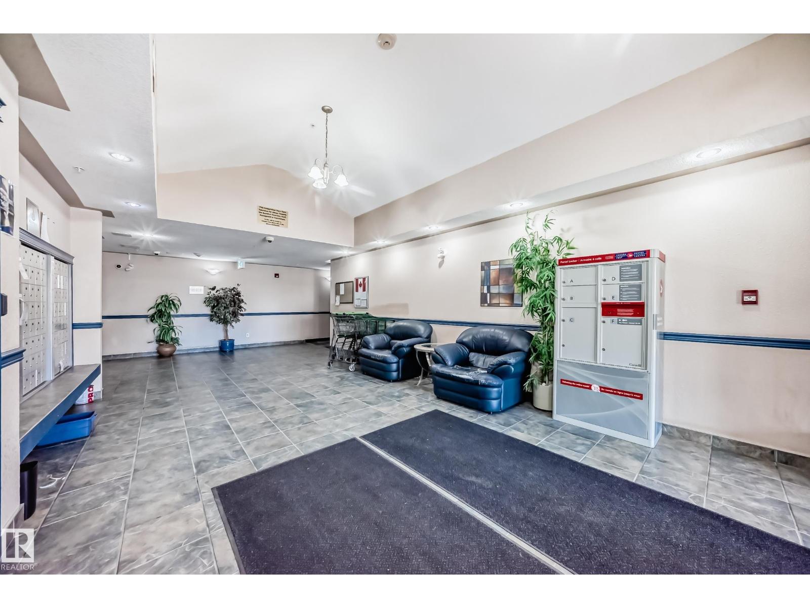 #126 16221 95 St Nw, Edmonton, Alberta  T5Z 3V3 - Photo 3 - E4478533