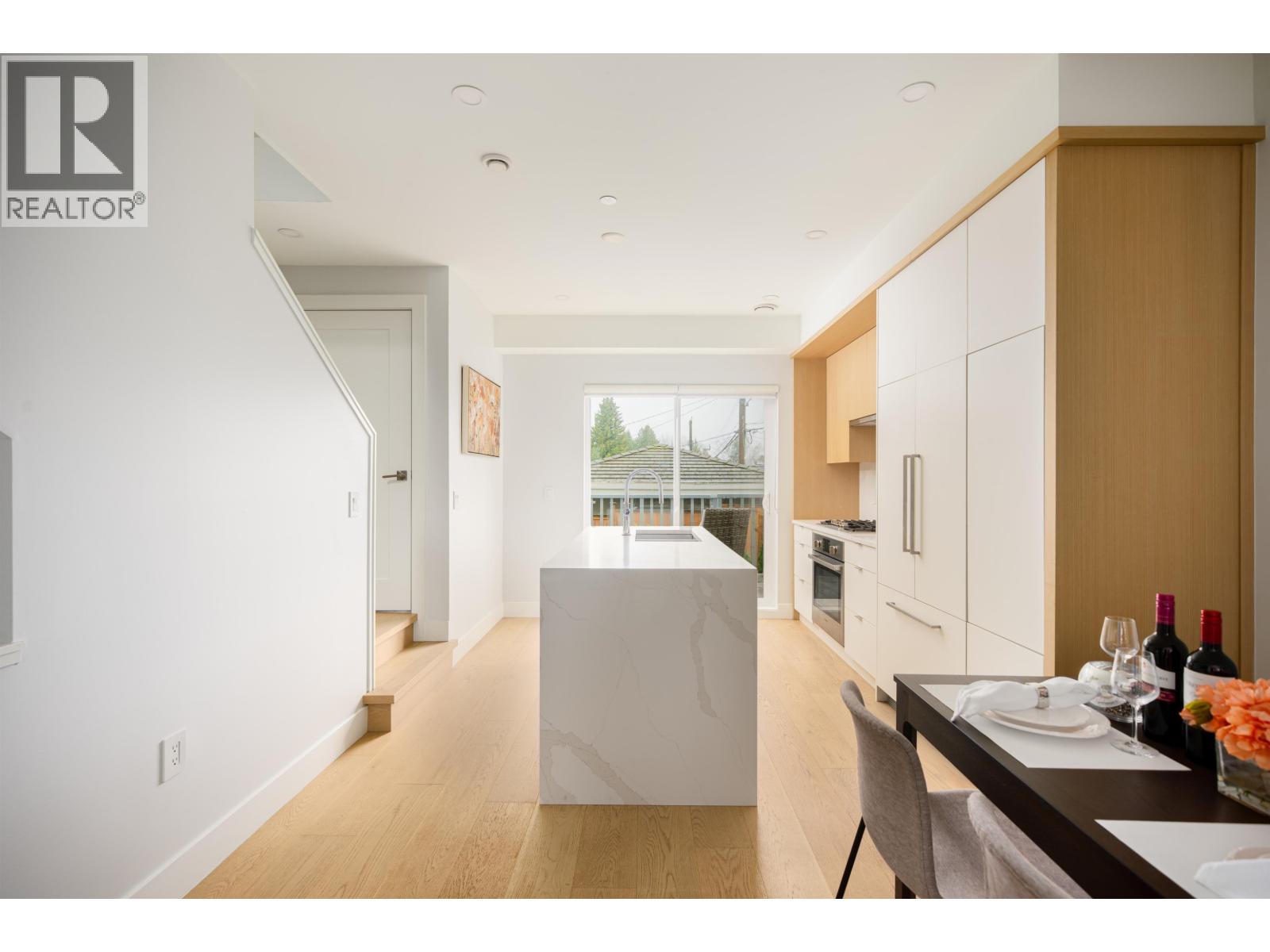 7661 Granville Street, Vancouver, British Columbia  V6P 4Y8 - Photo 8 - R3102105