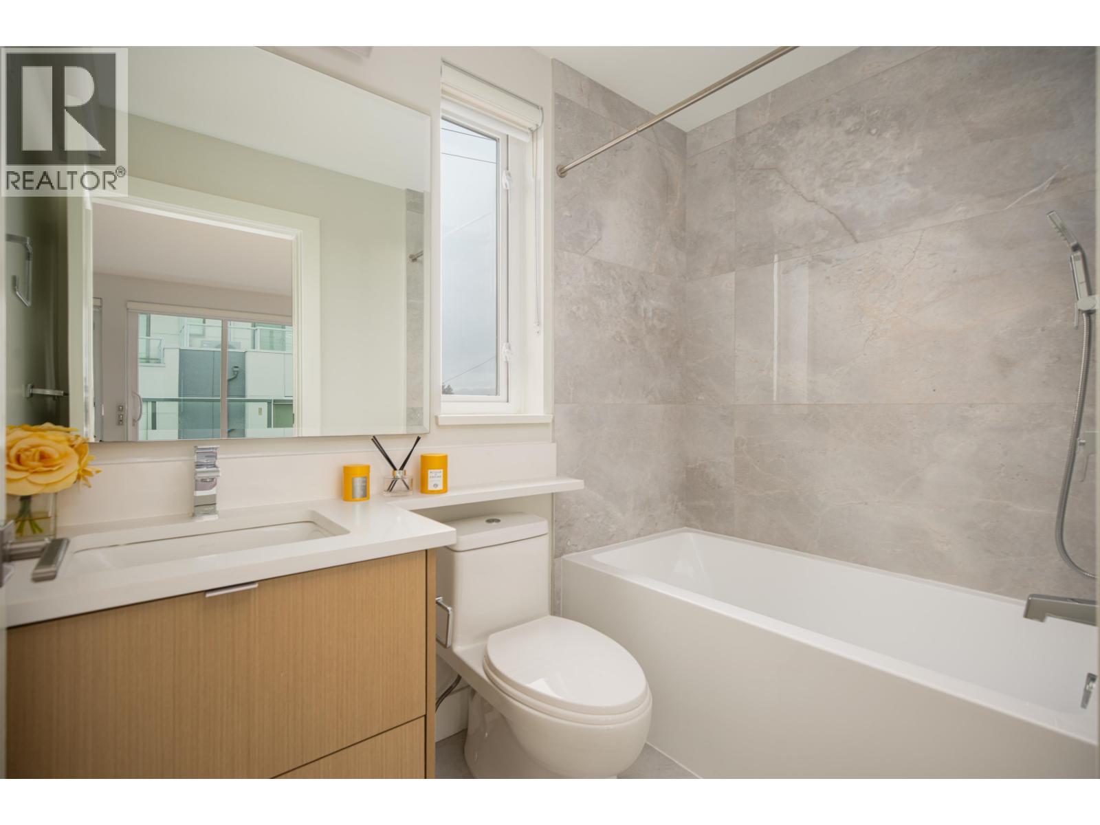 7661 Granville Street, Vancouver, British Columbia  V6P 4Y8 - Photo 20 - R3102105