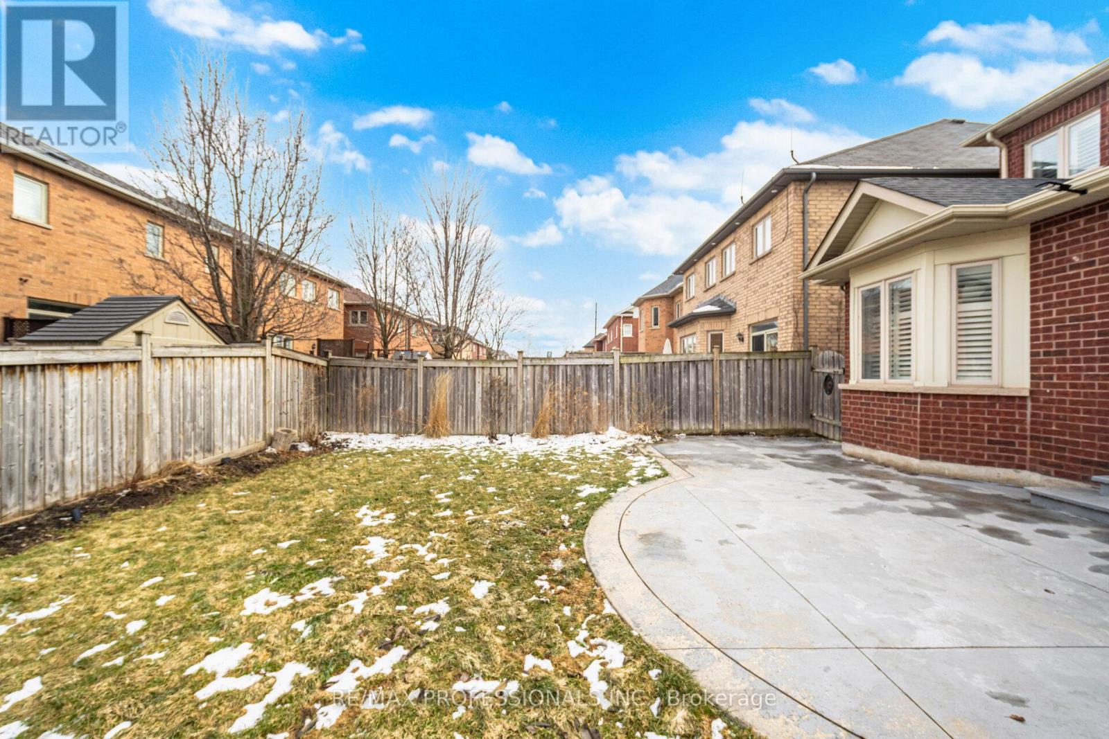 525 Scott Boulevard, Milton, Ontario  L9T 0T8 - Photo 28 - W12897440