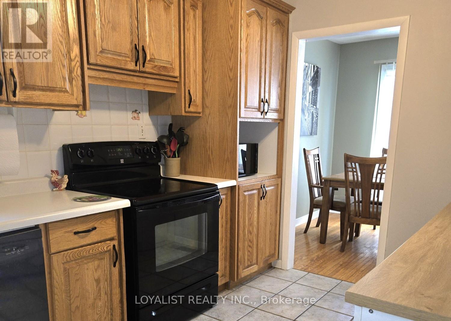 80 Lemoine Street, Belleville, Ontario  K8P 4G9 - Photo 9 - X12901934