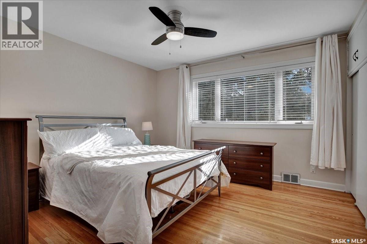 2102 Victoria Avenue, Saskatoon, Saskatchewan  S7J 0W7 - Photo 11 - SK030810