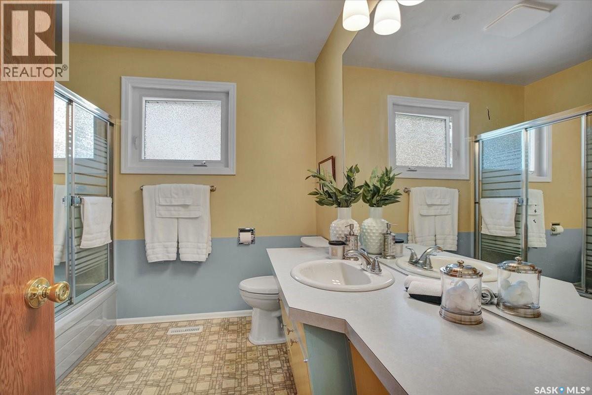 2102 Victoria Avenue, Saskatoon, Saskatchewan  S7J 0W7 - Photo 13 - SK030810