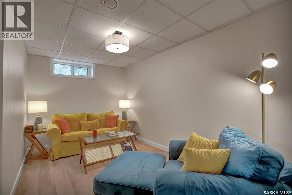 2102 Victoria Avenue, Saskatoon, Saskatchewan  S7J 0W7 - Photo 24 - SK030810