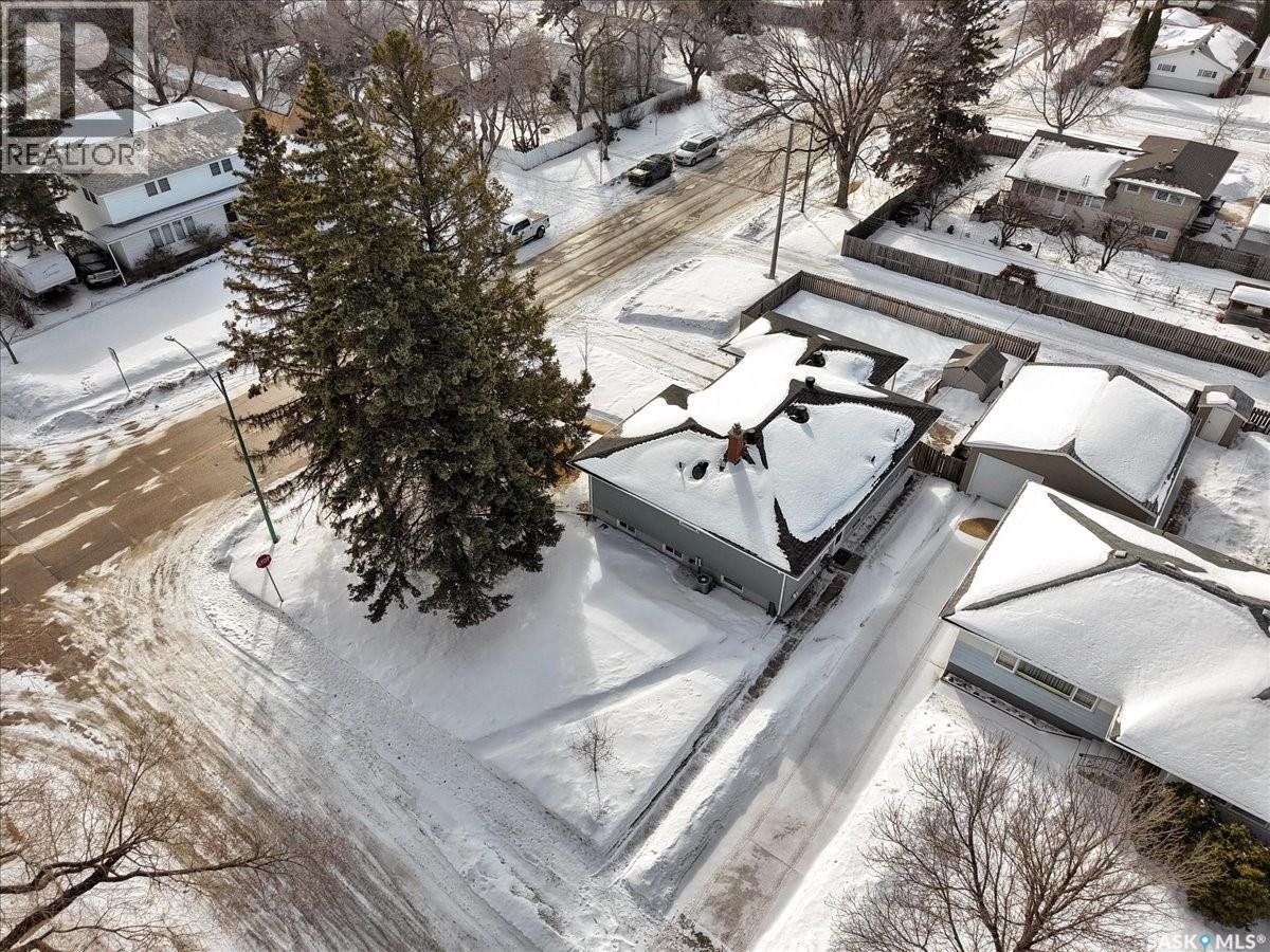 2102 Victoria Avenue, Saskatoon, Saskatchewan  S7J 0W7 - Photo 41 - SK030810