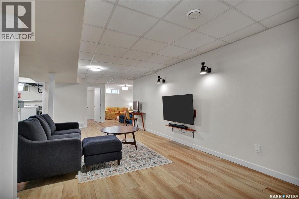 2102 Victoria Avenue, Saskatoon, Saskatchewan  S7J 0W7 - Photo 22 - SK030810