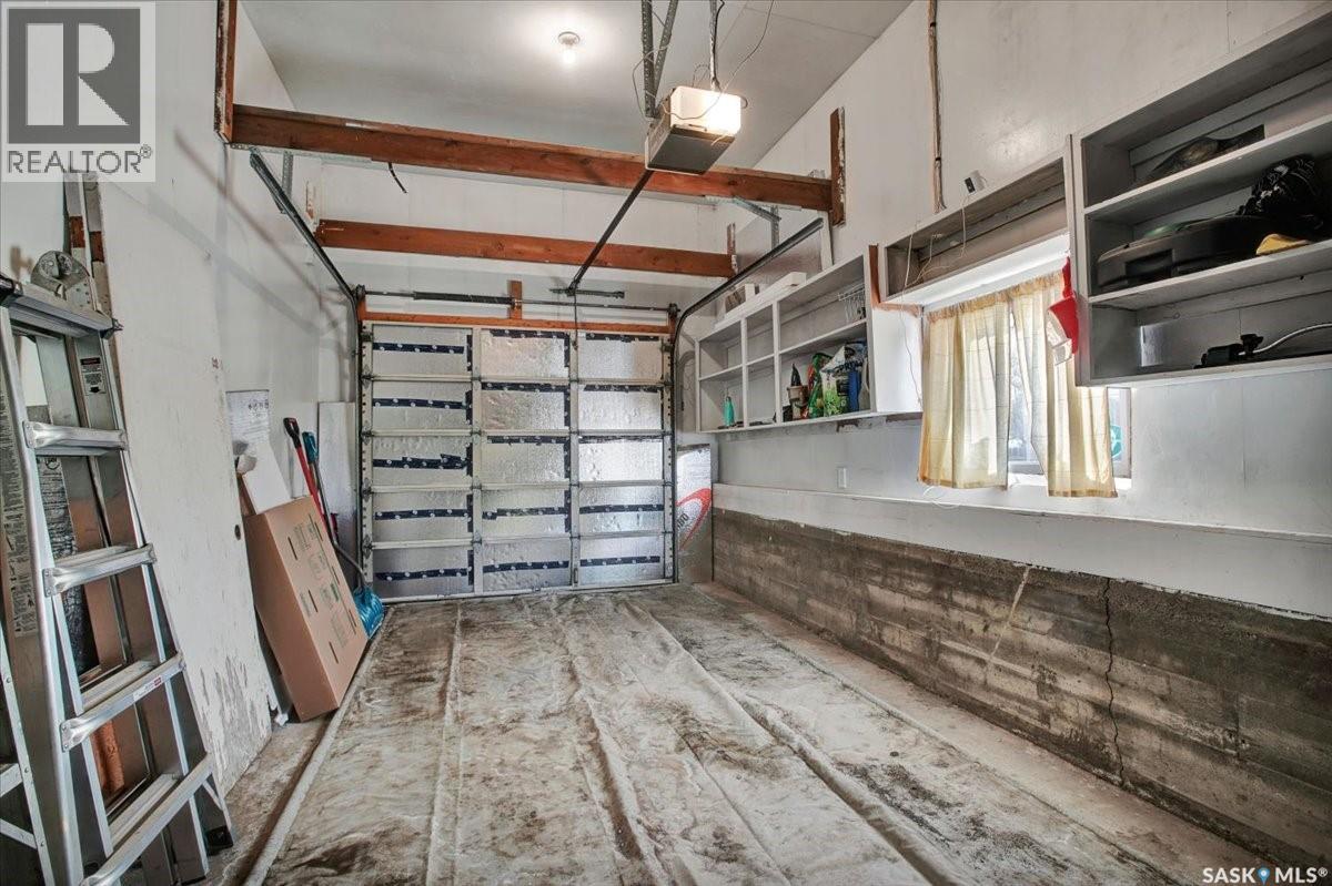 2102 Victoria Avenue, Saskatoon, Saskatchewan  S7J 0W7 - Photo 40 - SK030810