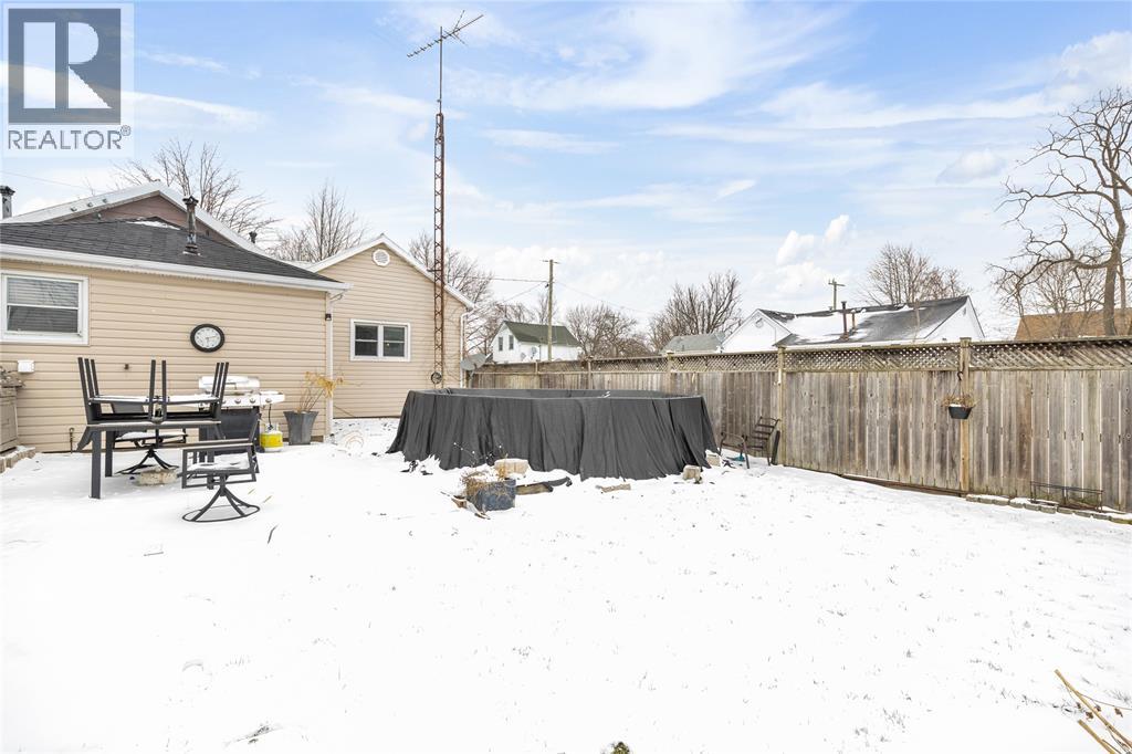 2355 Boswell Street, St Clair, Ontario  N0N 1B0 - Photo 19 - 26004859