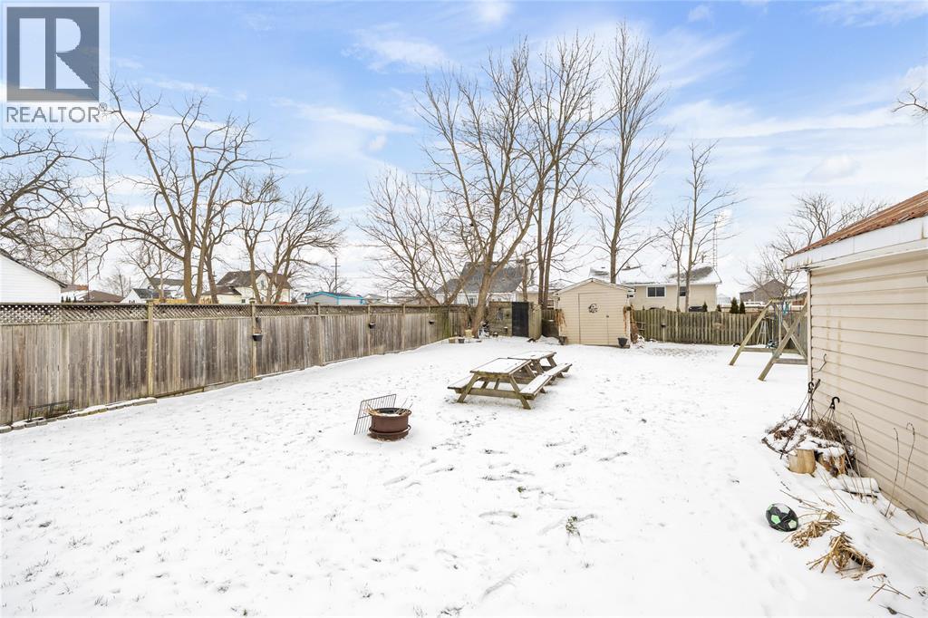 2355 Boswell Street, St Clair, Ontario  N0N 1B0 - Photo 20 - 26004859