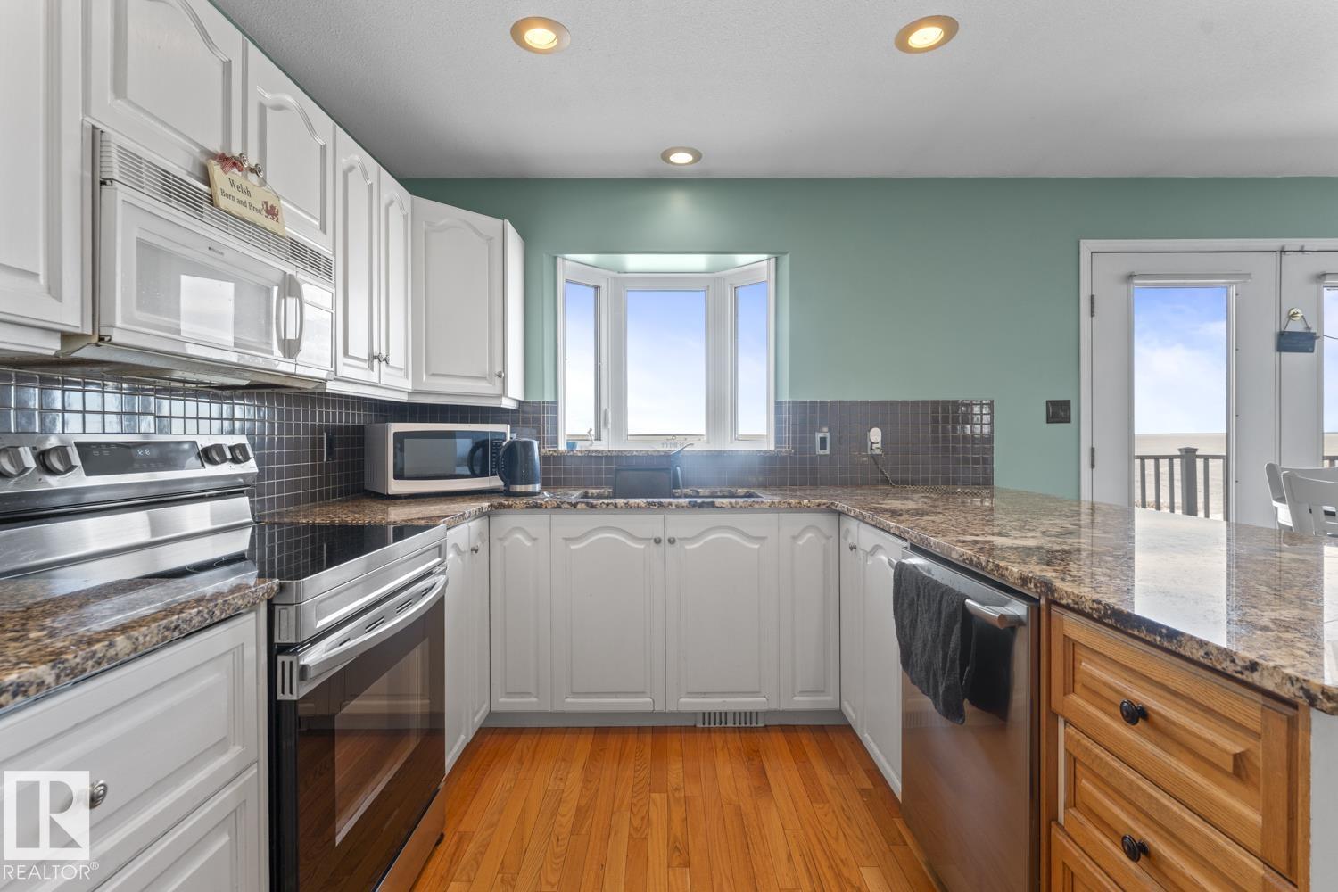 1805 1 Av, Cold Lake, Alberta  T9M 1B5 - Photo 6 - E4478309