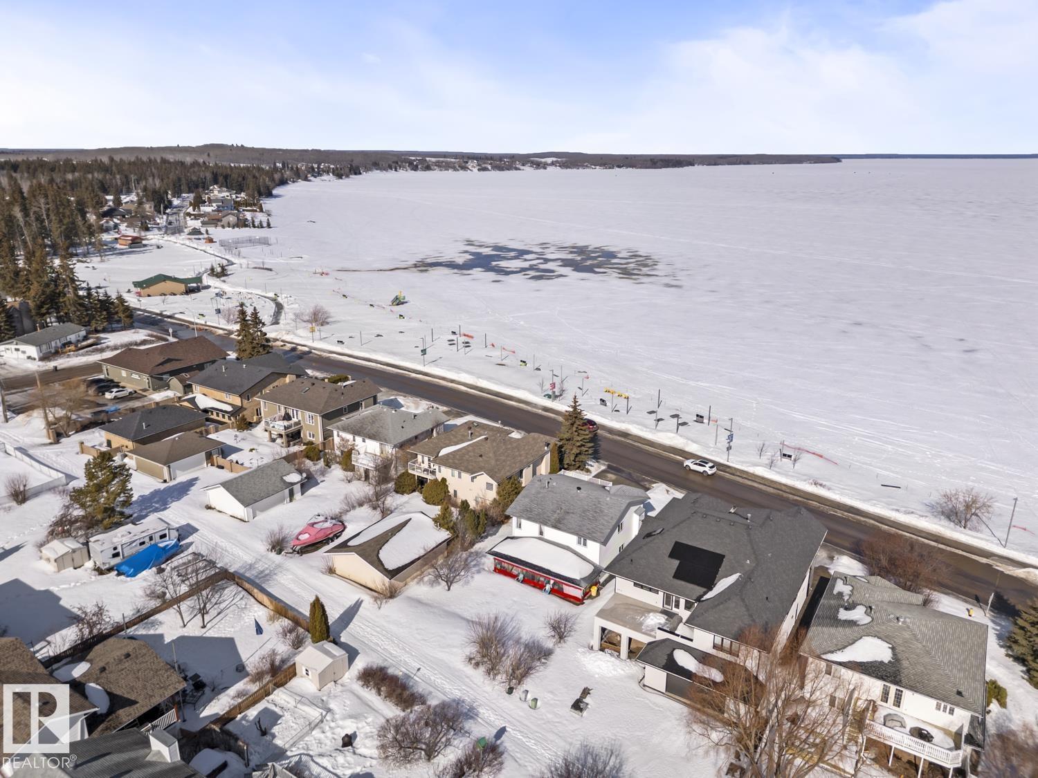 1805 1 Av, Cold Lake, Alberta  T9M 1B5 - Photo 25 - E4478309