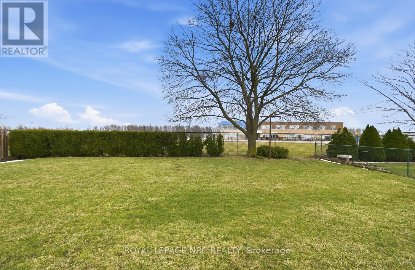 122 Wellington Street, Welland, Ontario  L3B 1B3 - Photo 38 - X12905892