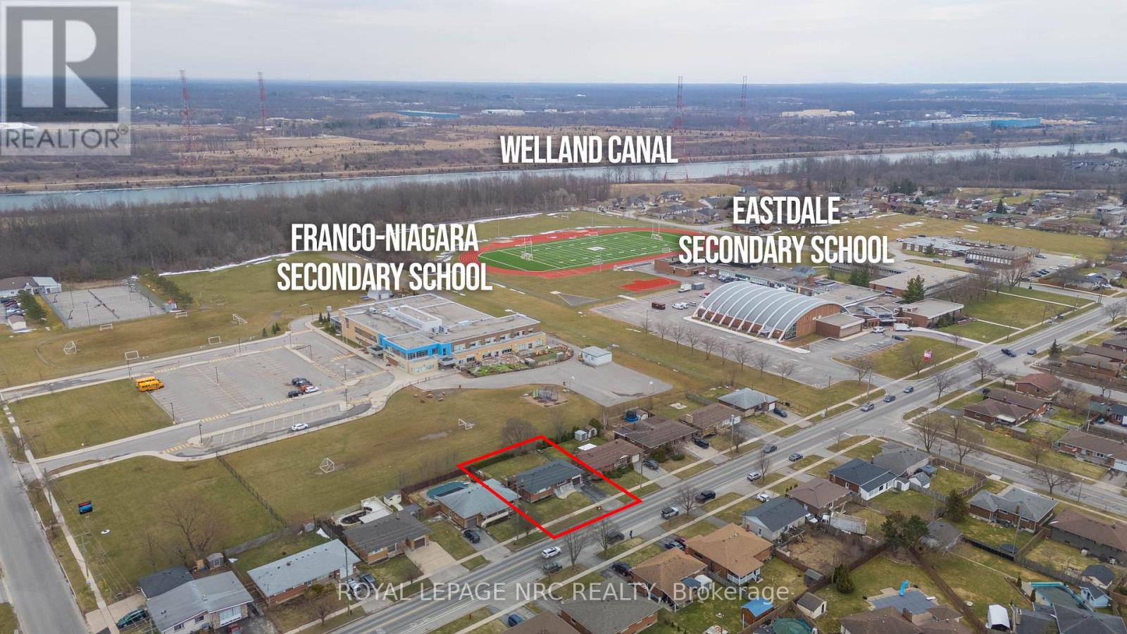 122 Wellington Street, Welland, Ontario  L3B 1B3 - Photo 6 - X12905892