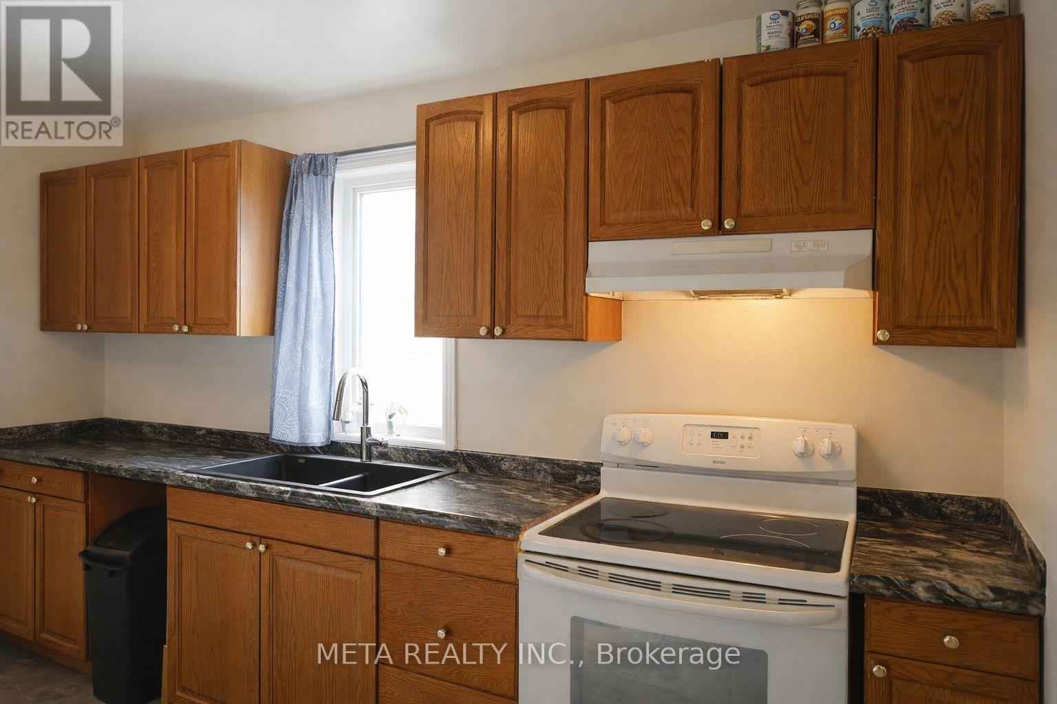 283 Park Road S, Oshawa, Ontario L1J 4H4 - Photo 8 - E12905890