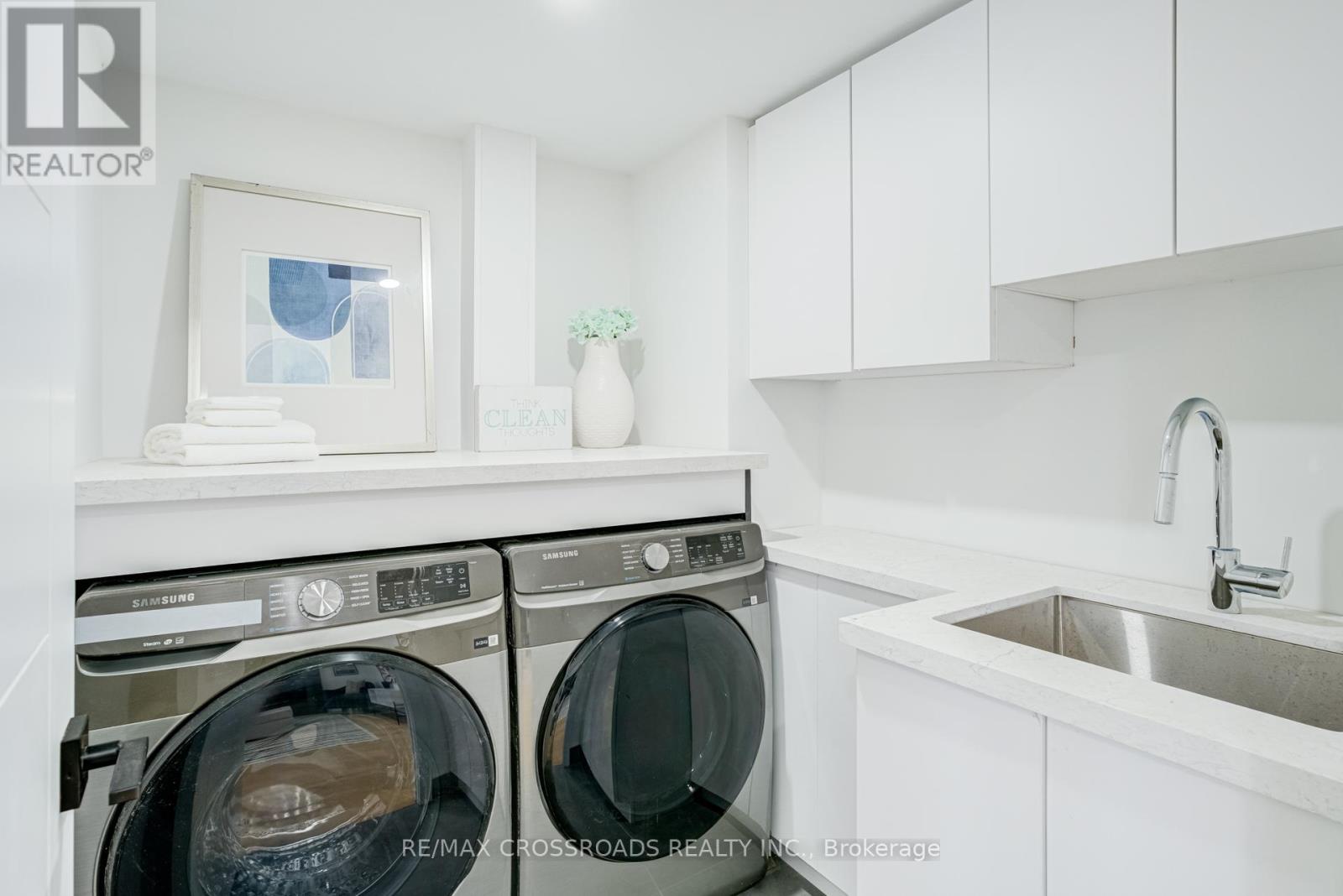 642 Annland Street, Pickering, Ontario  L1W 1B1 - Photo 36 - E12905902