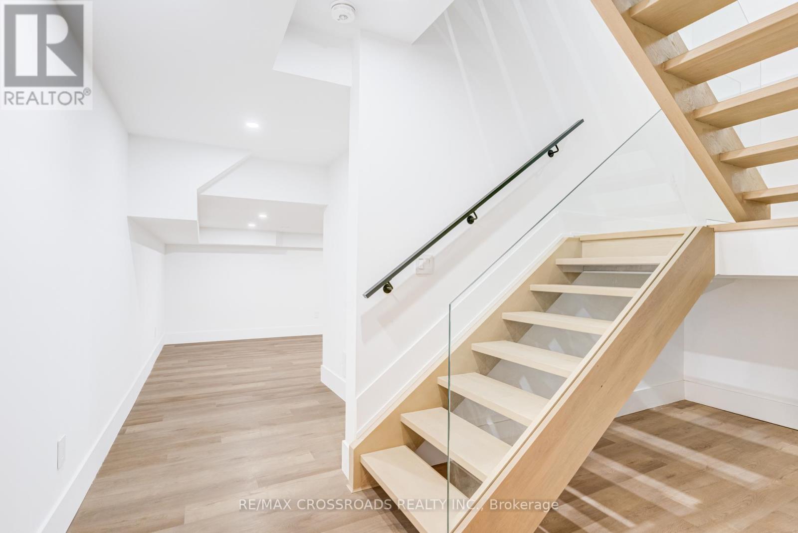 642 Annland Street, Pickering, Ontario  L1W 1B1 - Photo 42 - E12905902