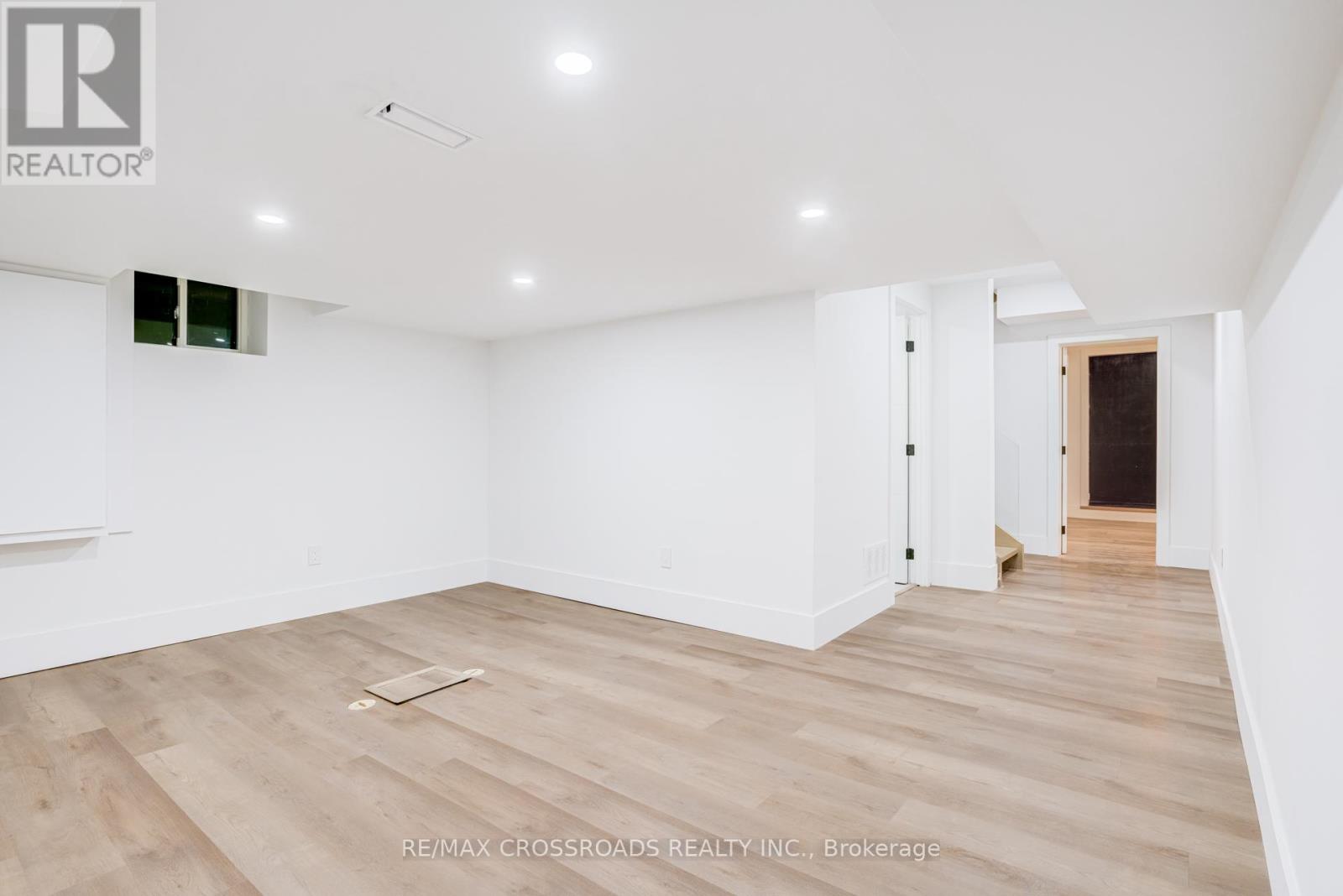 642 Annland Street, Pickering, Ontario  L1W 1B1 - Photo 43 - E12905902