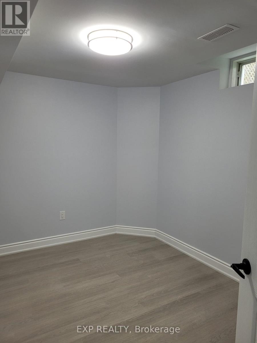 4 Secord Crescent, Brampton, Ontario  L6X 4Z3 - Photo 40 - W12905842