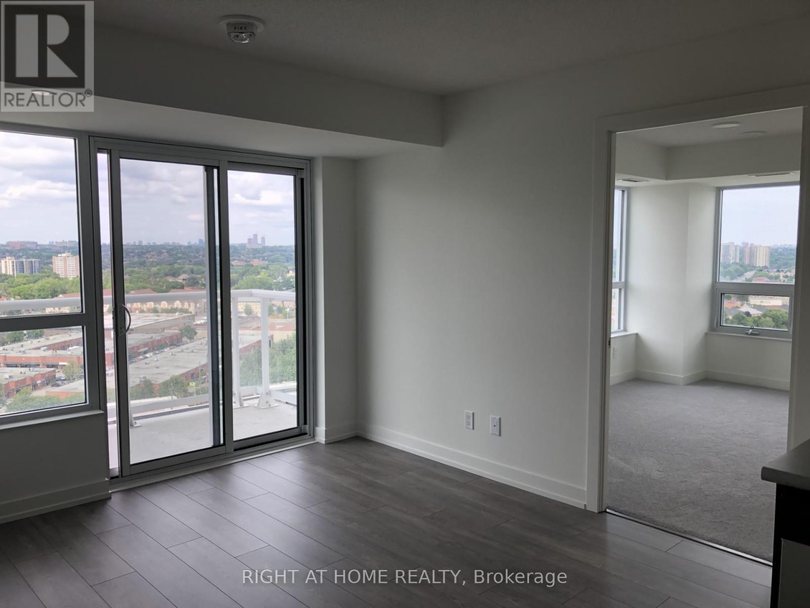 1801-P - 10 Wilby Crescent, Toronto, Ontario M9N 1E5 - Photo 5 - W12905894