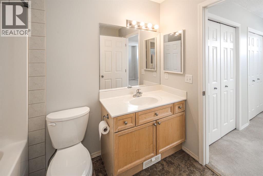 213, 950 Arbour Lake Road NW, Calgary, Alberta  T3G 5B3 - Photo 15 - A2293508