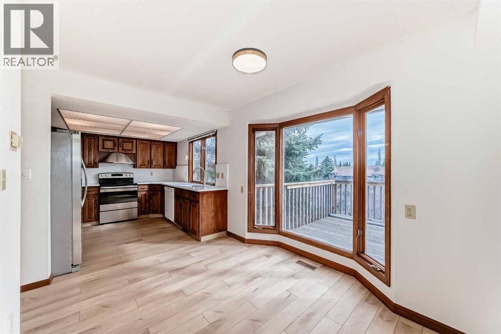 744 Strathcona Drive Sw, Calgary, Alberta  T3H 1S1 - Photo 18 - A2293973