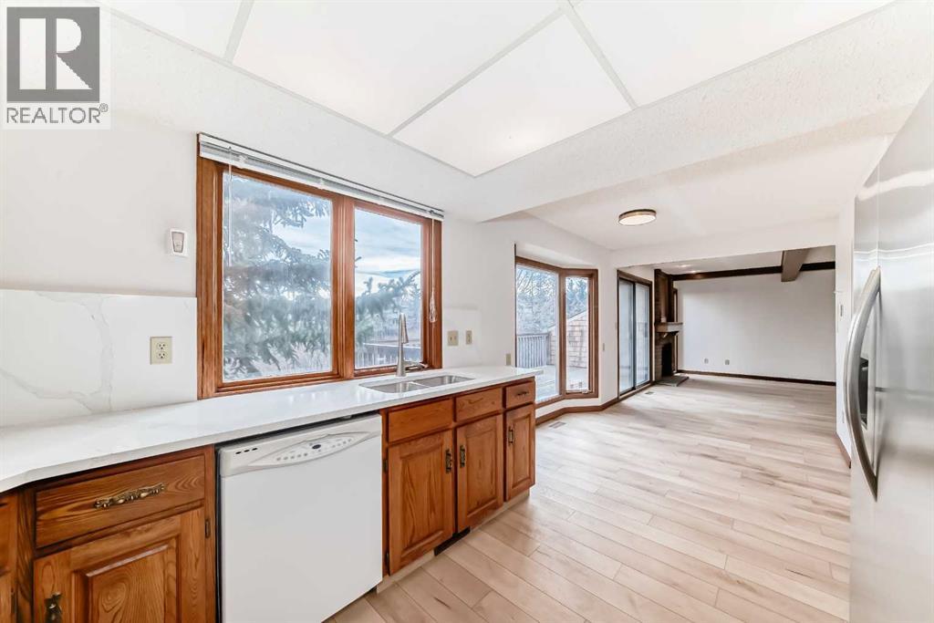 744 Strathcona Drive Sw, Calgary, Alberta  T3H 1S1 - Photo 13 - A2293973