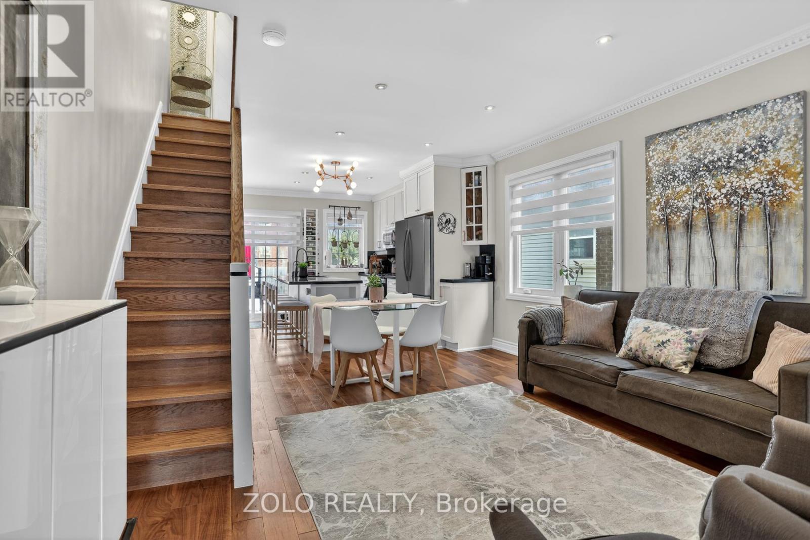 94 Hazelwood Avenue, Toronto, Ontario  M4J 1K5 - Photo 6 - E12902022