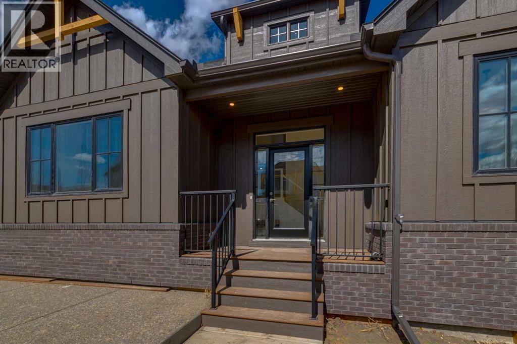 90 Treeline Gardens Sw, Calgary, Alberta  T2Y 0W6 - Photo 46 - A2278906