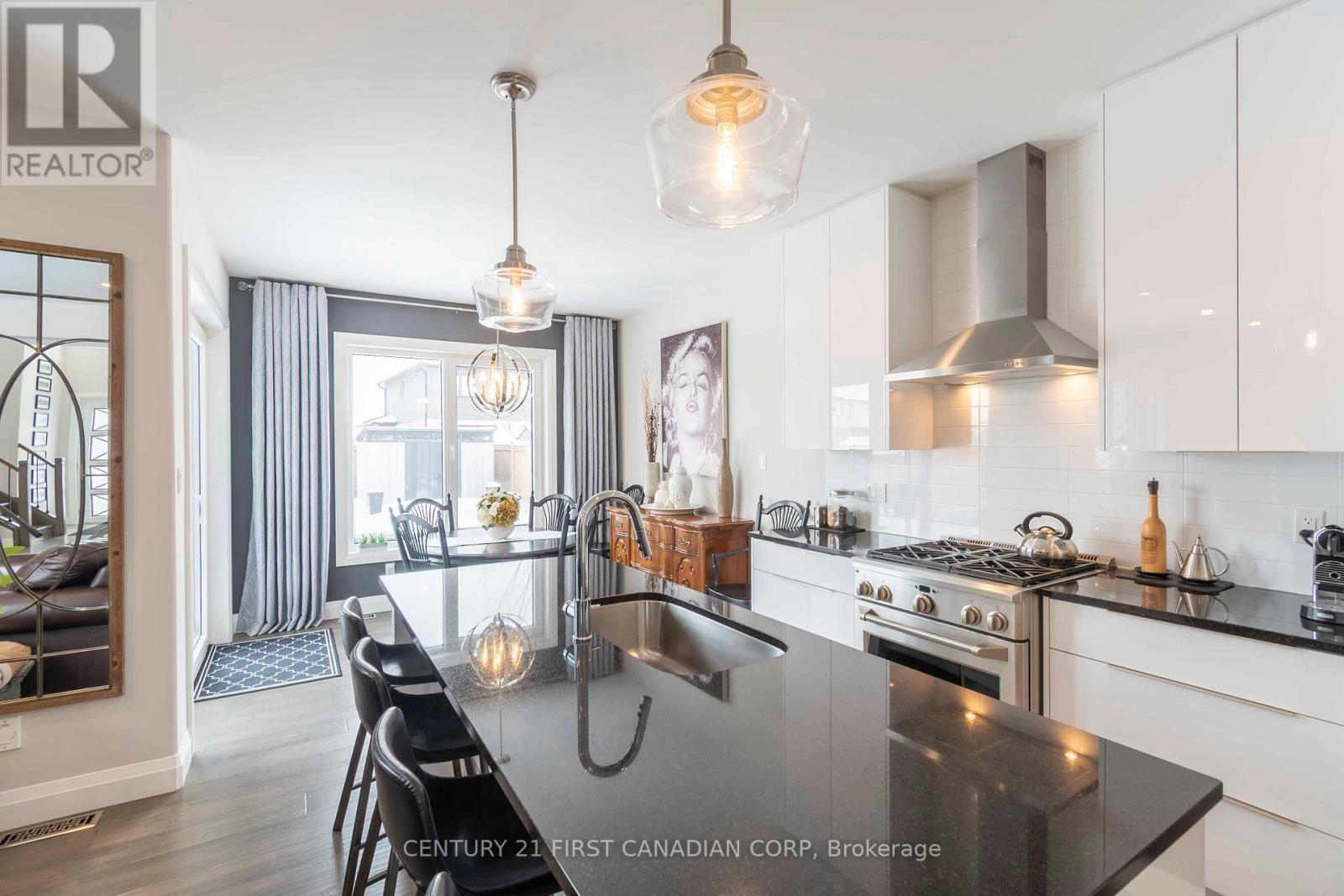 1763 Applerock Avenue, London North, Ontario  N6G 0X7 - Photo 9 - X12905914