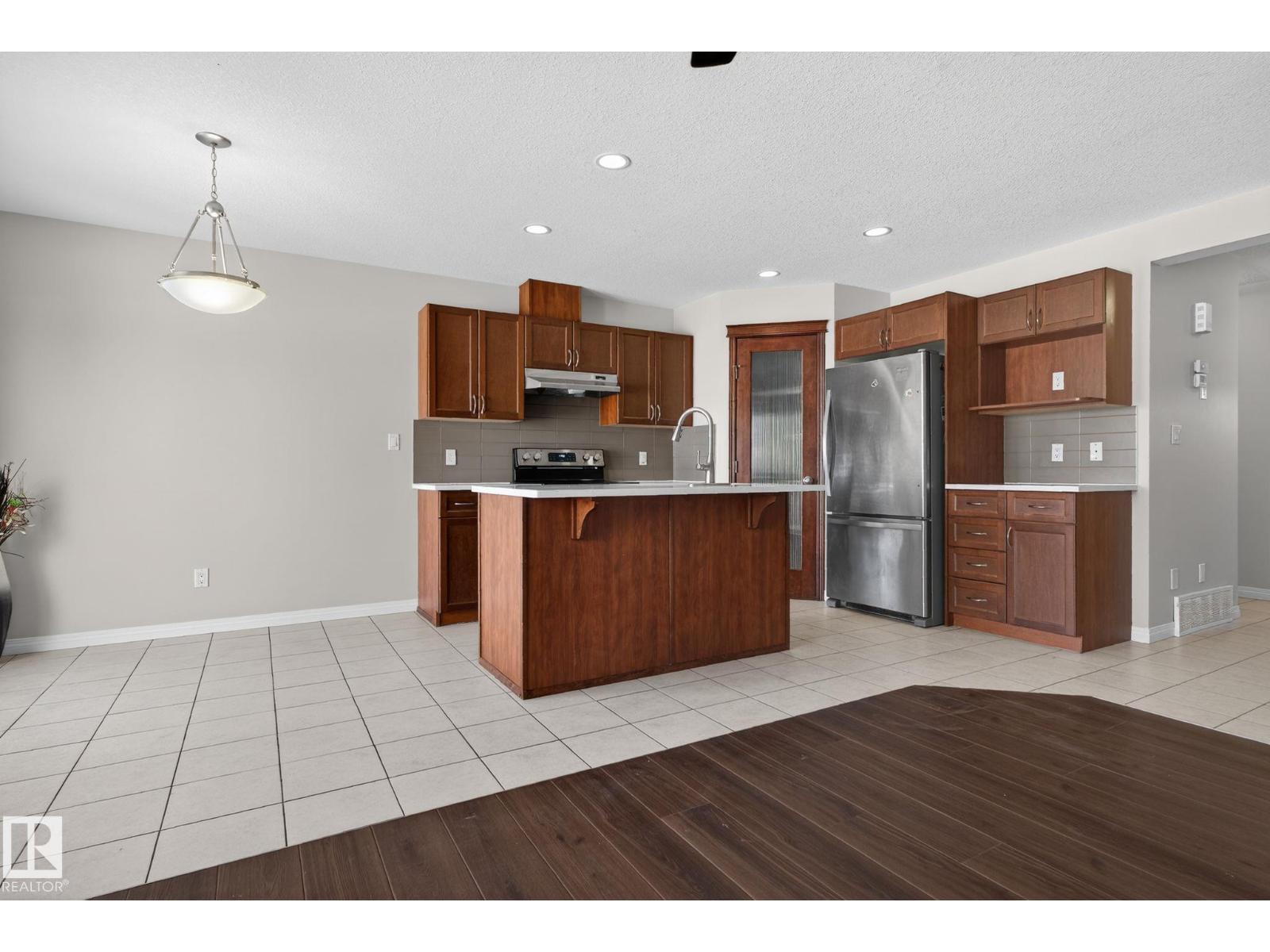 Unknown Address, ,     - Photo 16 - E4478532