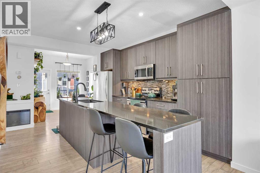 316 Marquis Lane SE, Calgary, Alberta  T3M 2G8 - Photo 5 - A2292802