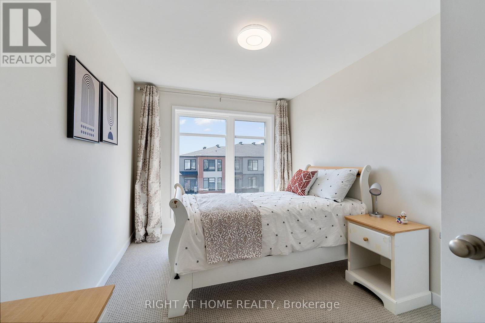 186 Visor Private, Ottawa, Ontario  K2V 0S6 - Photo 17 - X12905910