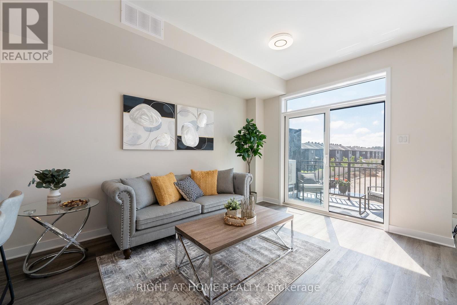 186 Visor Private, Ottawa, Ontario  K2V 0S6 - Photo 8 - X12905910