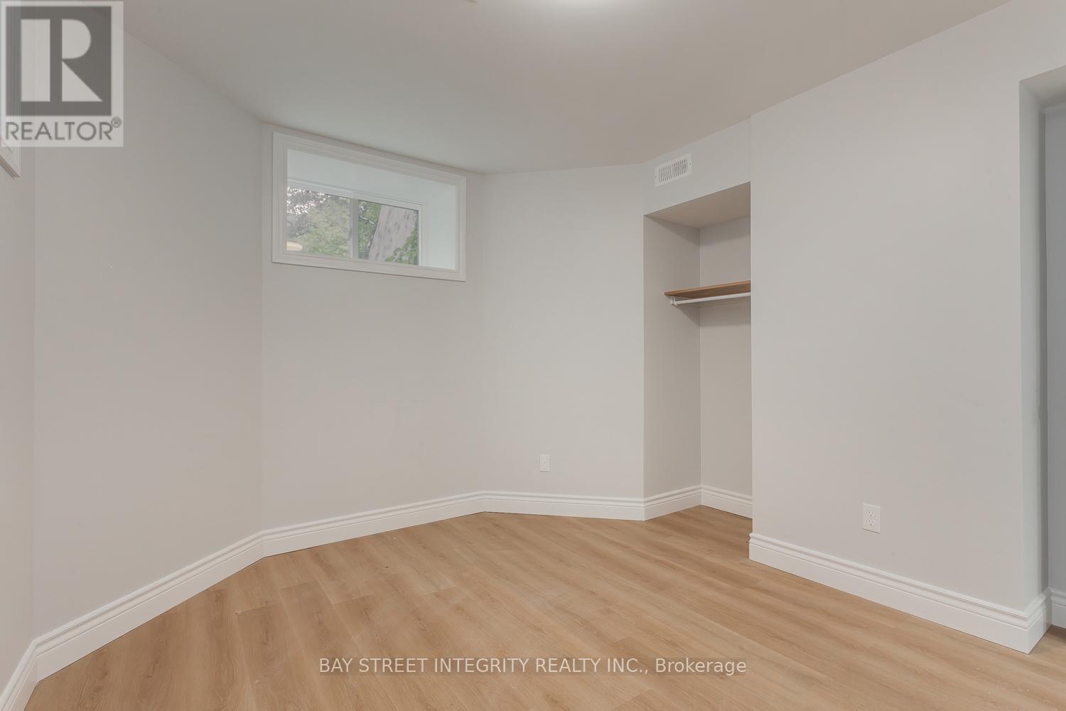 Lower - 459 Palmerston Boulevard, Toronto, Ontario M6G 2N9 - Photo 8 - C12905916