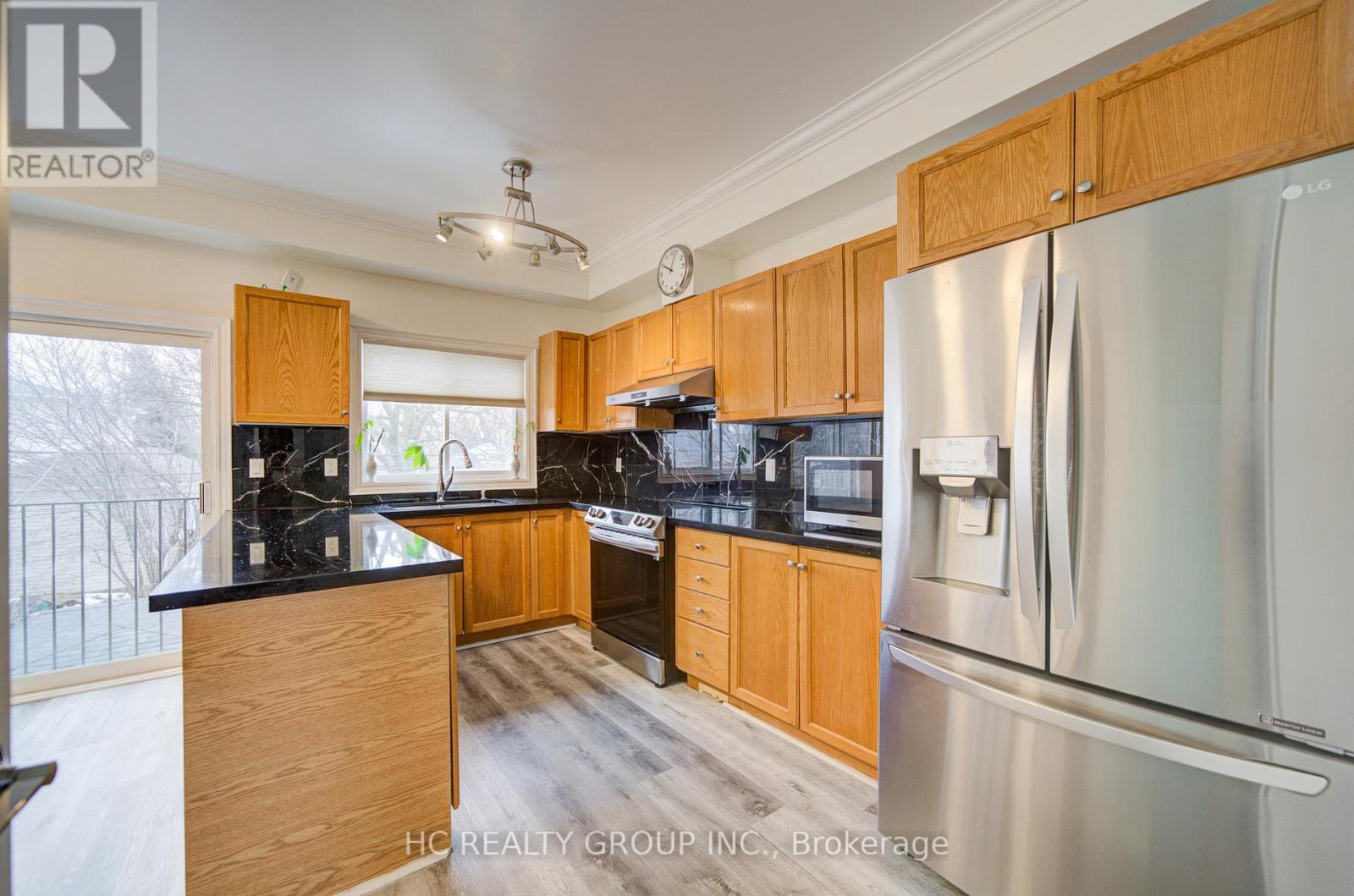 37 Willowfield Mews, Toronto, Ontario  M1R 5S1 - Photo 9 - E12905930