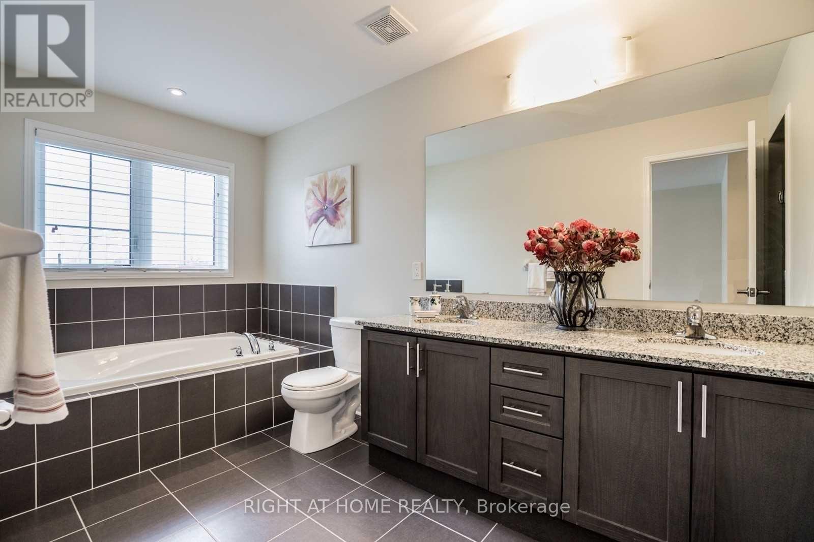 4 Rimrock Crescent, Whitby, Ontario L1N 0E5 - Photo 14 - E12905940