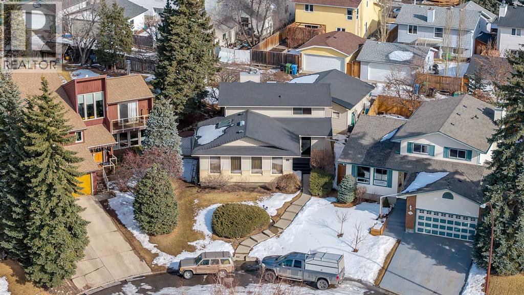 20 Woodbrook Place SW, Calgary, Alberta  T2W 3Z4 - Photo 2 - A2290893