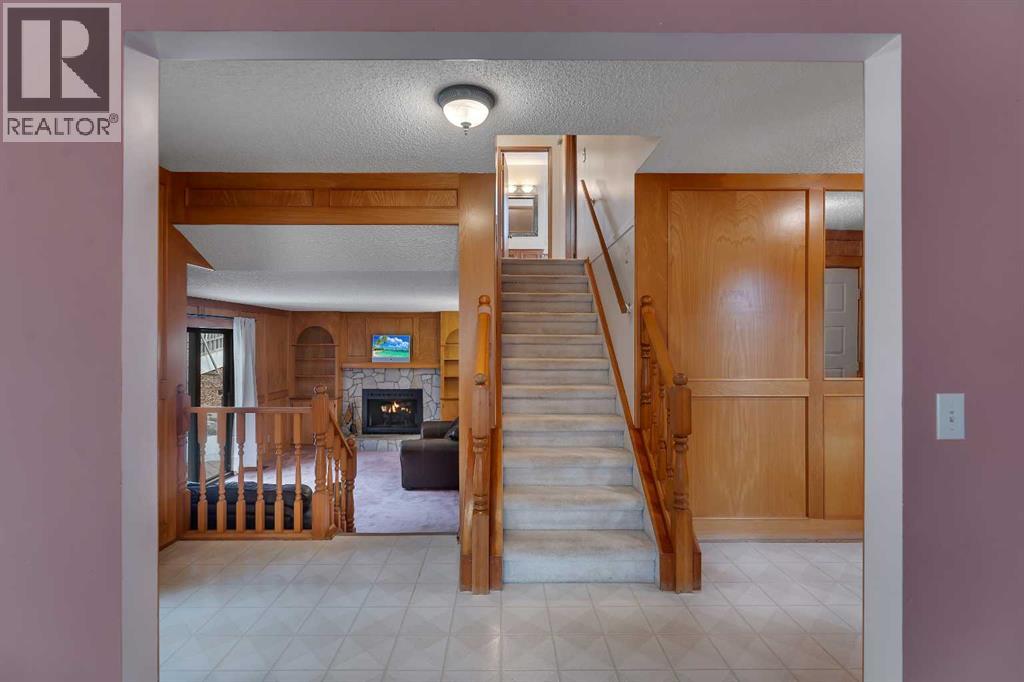 20 Woodbrook Place SW, Calgary, Alberta  T2W 3Z4 - Photo 11 - A2290893