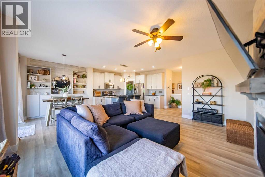 273 Cimarron Vista Court, Okotoks, Alberta  T1S 0L5 - Photo 8 - A2295126