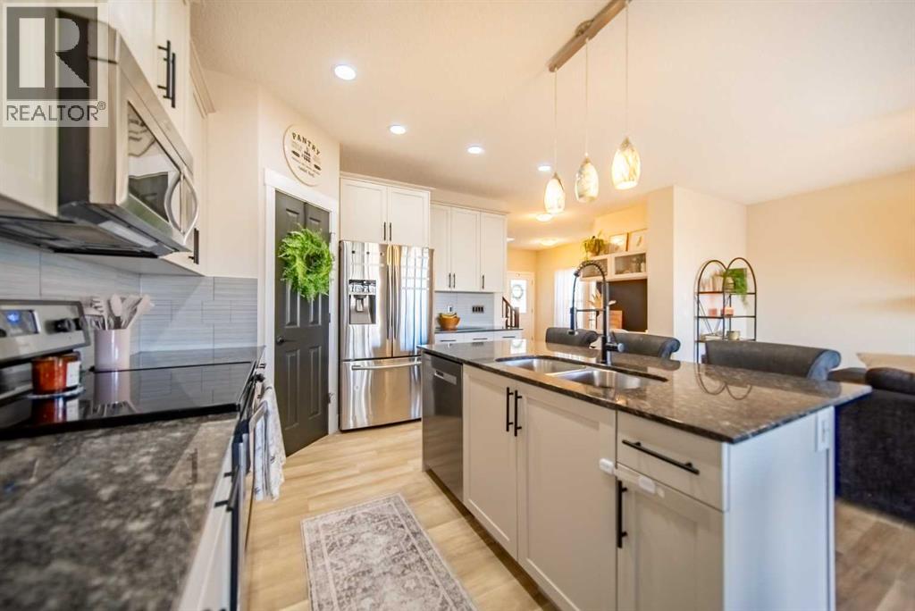 273 Cimarron Vista Court, Okotoks, Alberta  T1S 0L5 - Photo 11 - A2295126