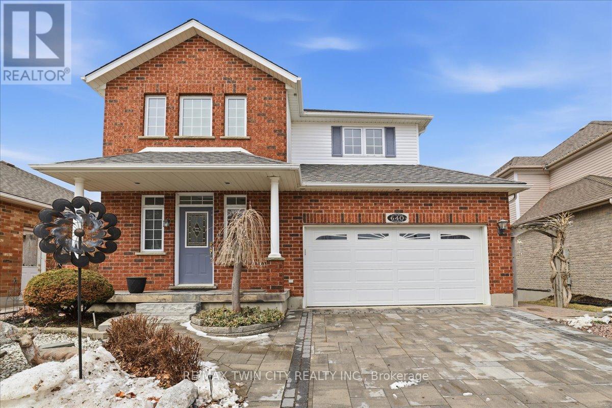 640 MUNICH CIRCLE, Waterloo, Ontario
