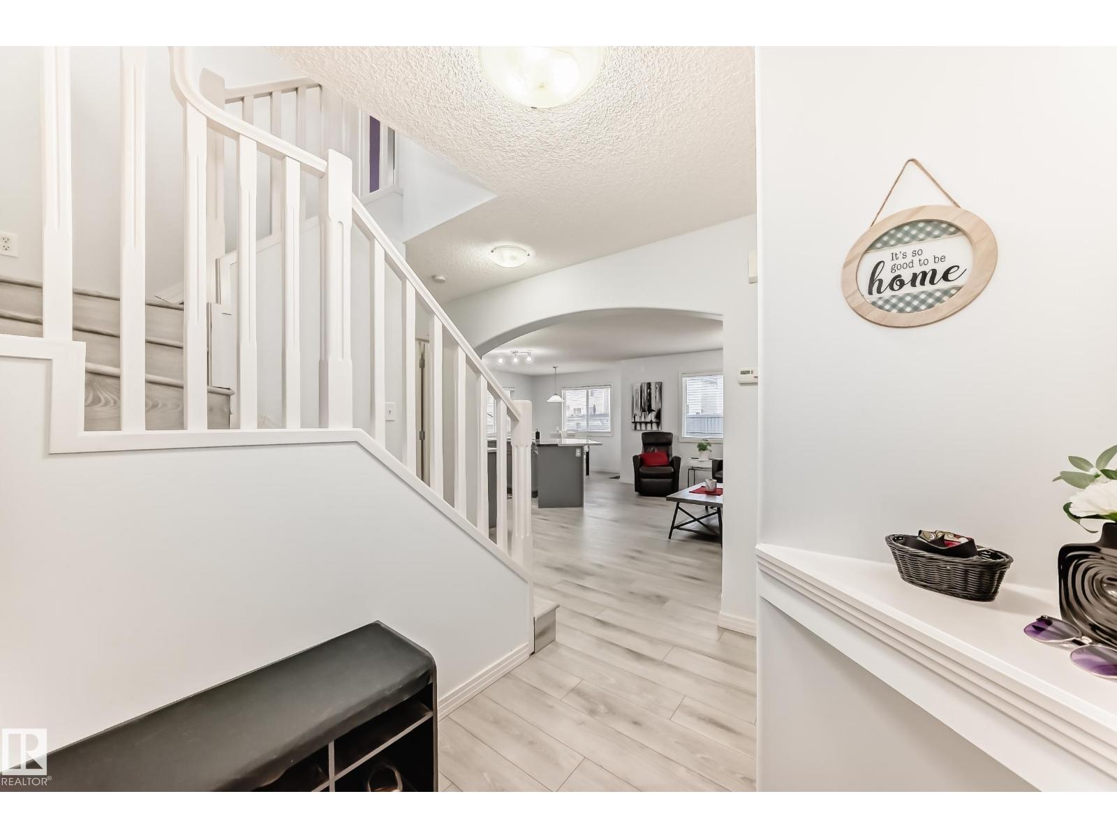 5305 205 St Nw, Edmonton, Alberta  T6M 2Y7 - Photo 4 - E4478541