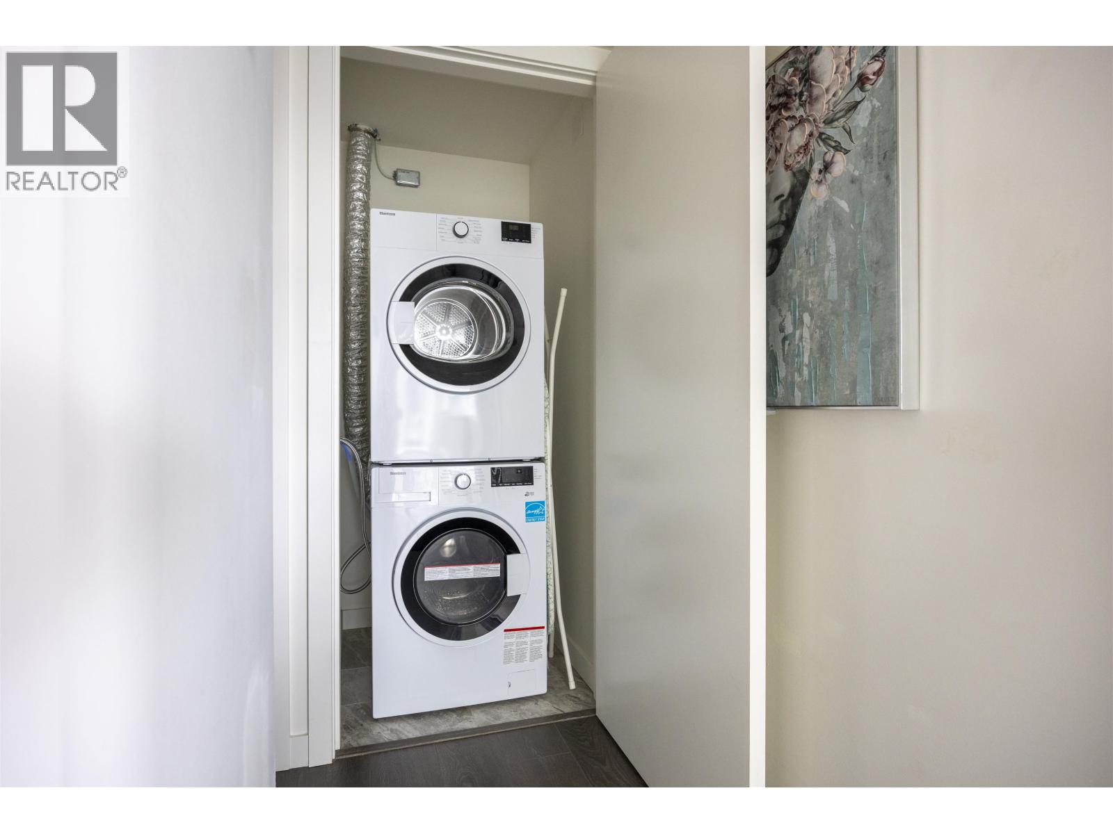 810 6633 Buswell Street, Richmond, British Columbia  V6Y 0M3 - Photo 2 - R3100321