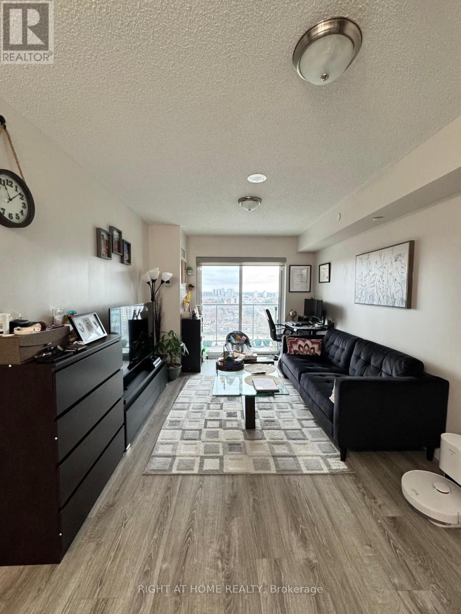 1702 - 2150 Lawrence Avenue E, Toronto, Ontario  M1R 3A7 - Photo 3 - E12905948