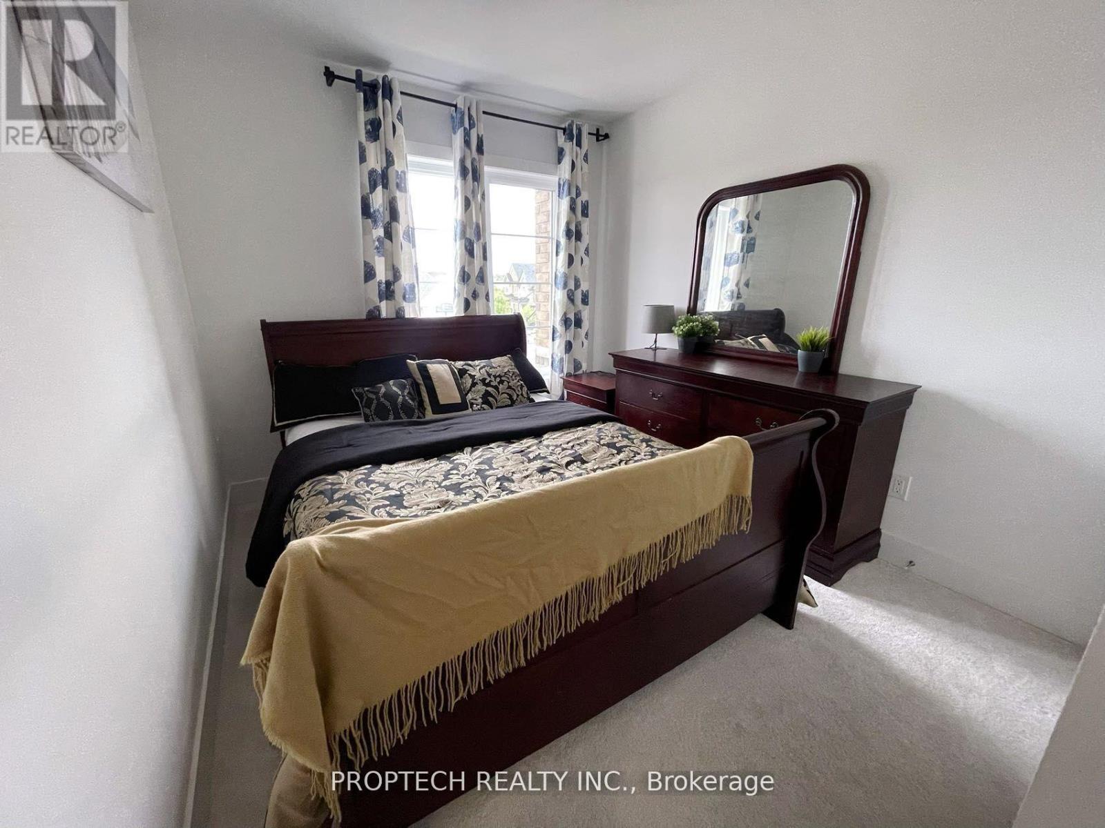 25 Gillivary Drive, Whitby, Ontario  L1P 0C9 - Photo 15 - E12905950