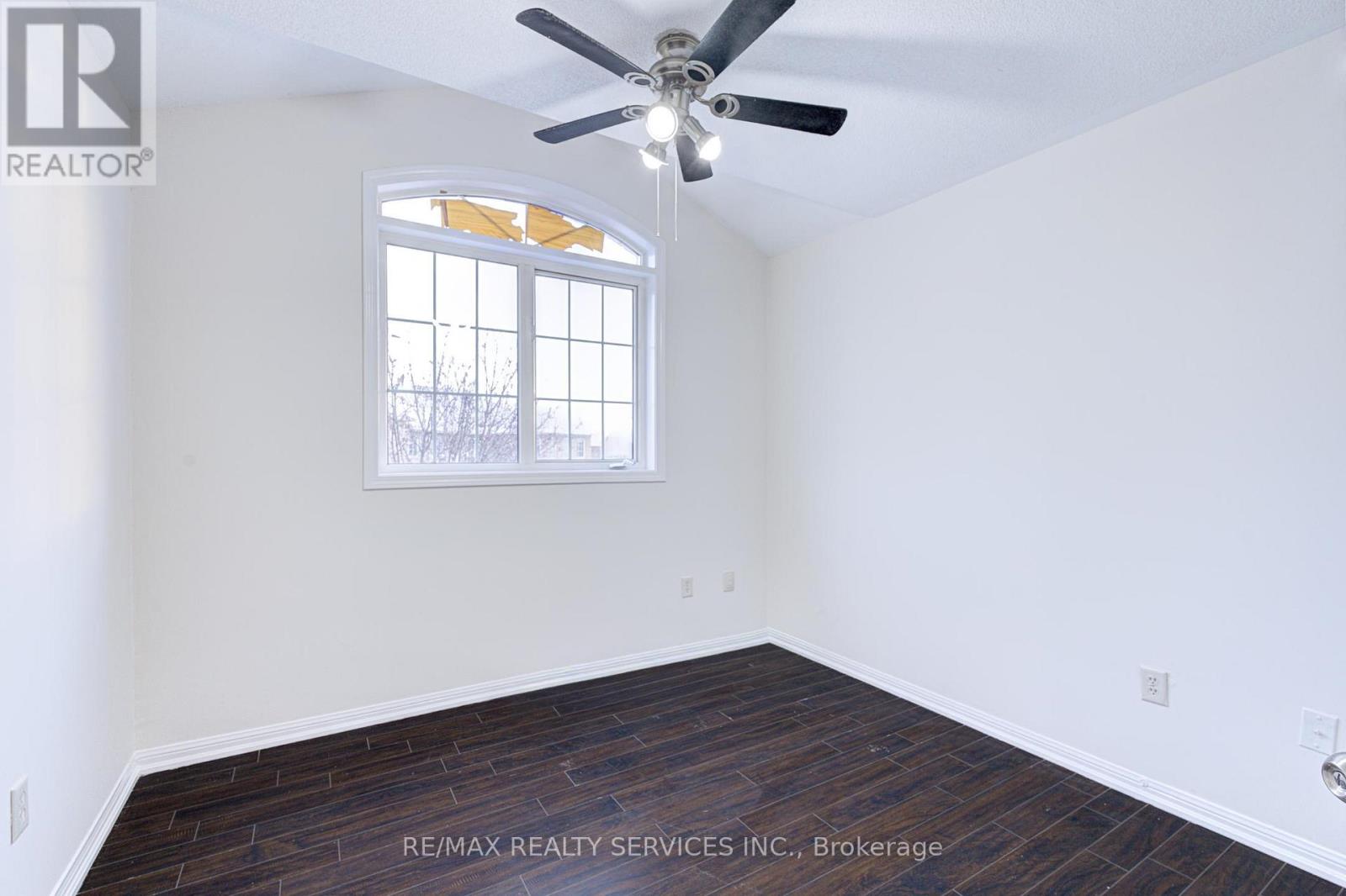 6 Beachsurf Road, Brampton, Ontario  L6R 2M1 - Photo 22 - W12905944