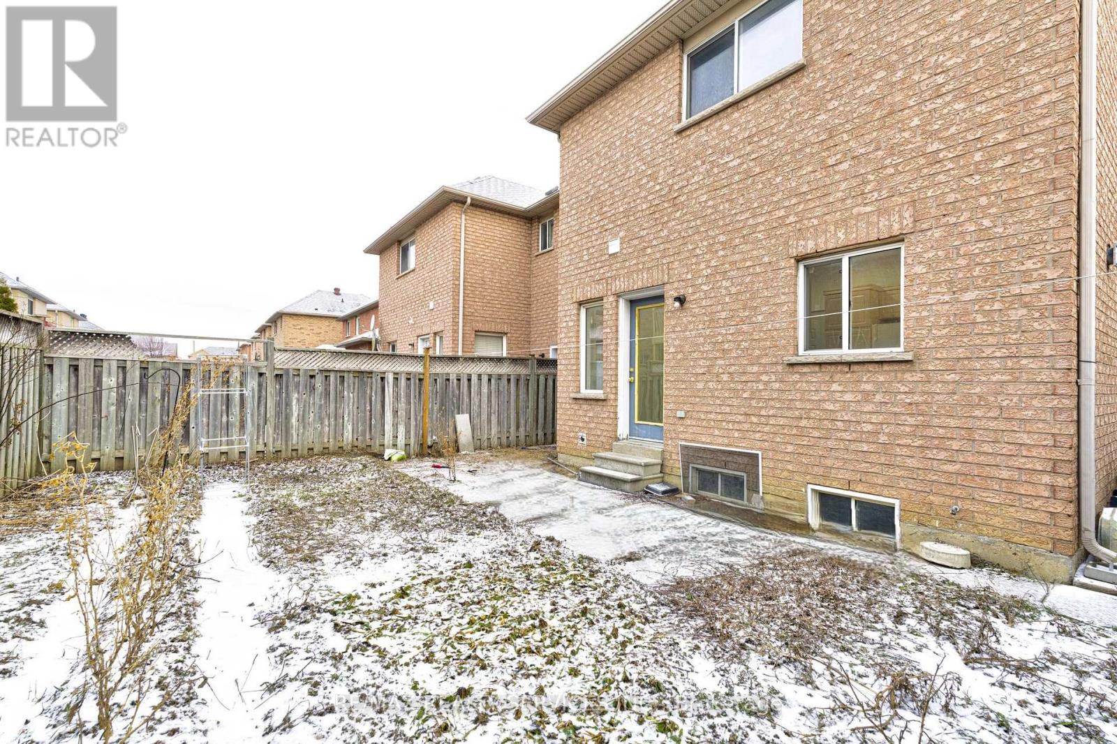 6 Beachsurf Road, Brampton, Ontario  L6R 2M1 - Photo 34 - W12905944