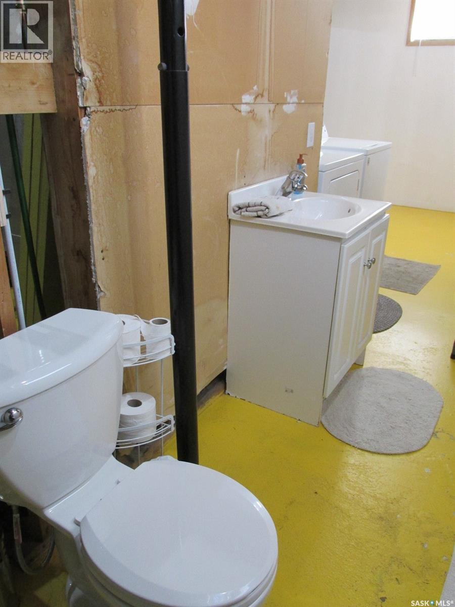 504 Rupert Crescent, Codette, Saskatchewan  S0E 0P0 - Photo 34 - SK030993