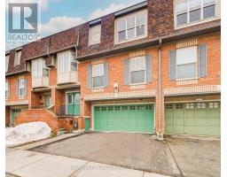 37 WILLOWFIELD MEWS, Toronto, Ontario